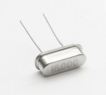 O Cristal Oscilador 16MHz
