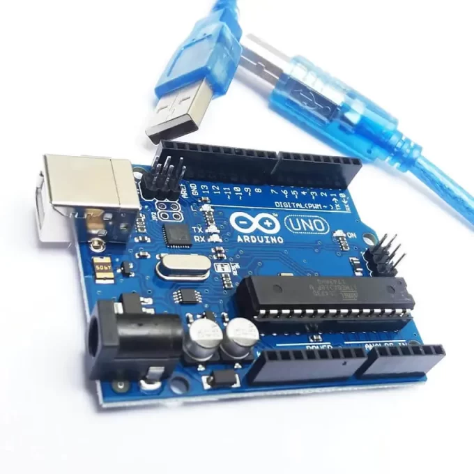 Arduino Uno R3 DIP com cabo