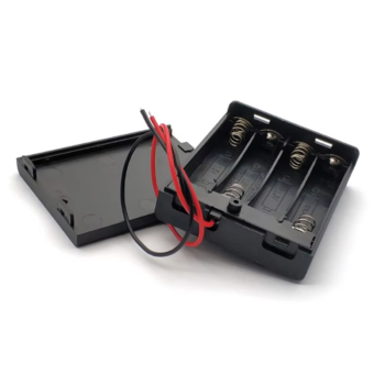 Suporte para 4 Pilhas AAA com tampa e chave on/off